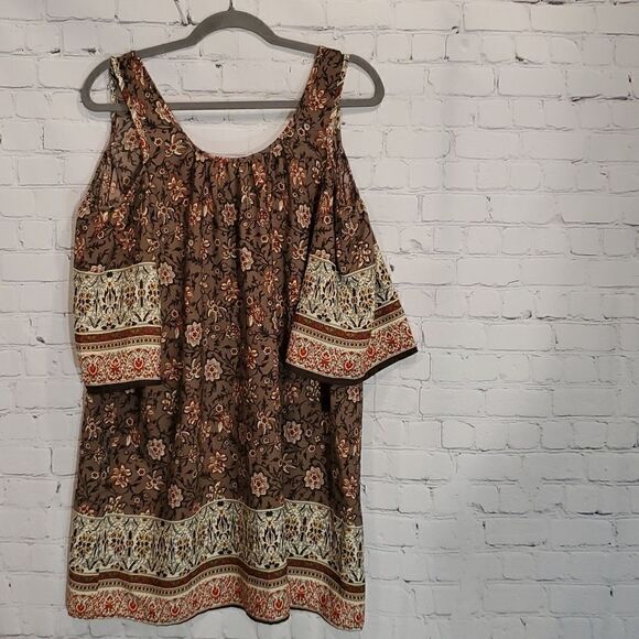 West K off shoulder tie front dress - Picture 8 of 8